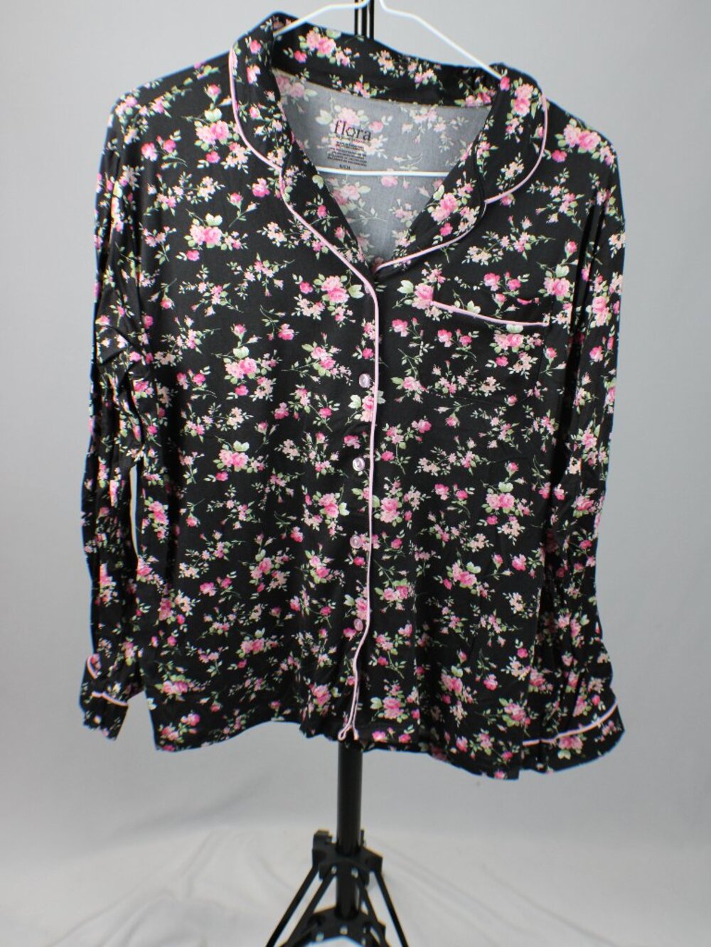 flora by Flora Nikrooz Black Pink Floral 2 Pc Pajama Set Button Up Pants Small - Picture 2 of 4